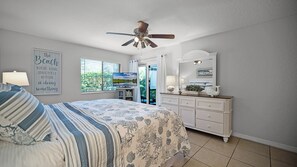 2 soverom, strykejern/-brett, wi-fi (inkludert) og sengetøy