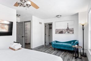 3 chambres, fer et planche à repasser, Wi-Fi gratuit, draps fournis