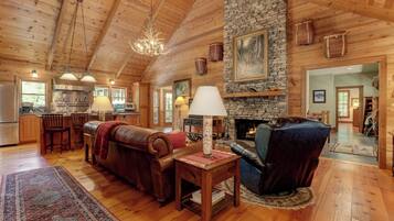 TV connectée, cheminée, lecteur de DVD, vidéothèque