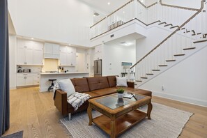 Smart TV, table football