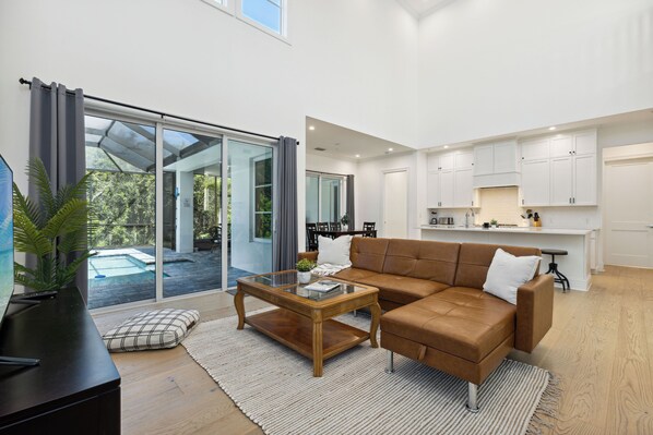 Smart TV, table football