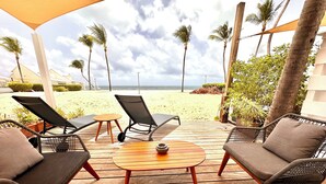 Property grounds - GREAT VIEW Beautiful One bedroom on the beach nearly Red Bay Beach  (SAINT MARTIN)