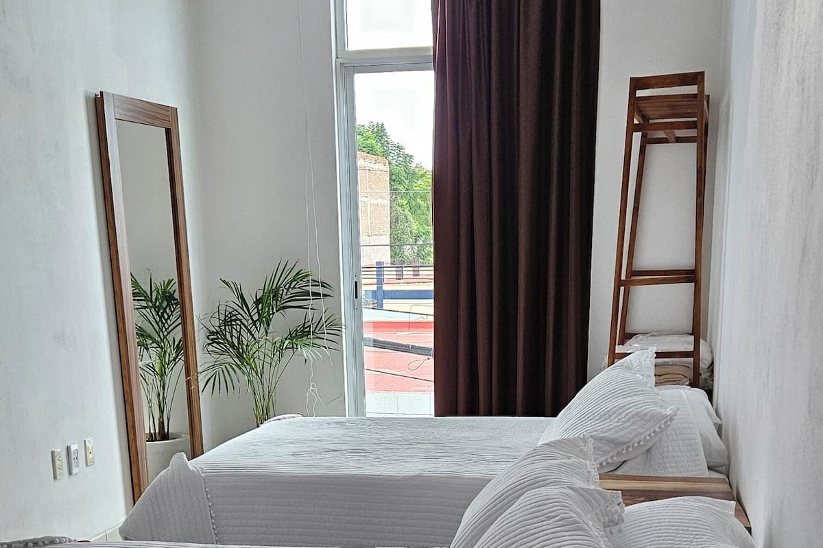 Comfort Double Room, City View | 2 bedrooms, premium bedding, down duvets, pillow-top beds