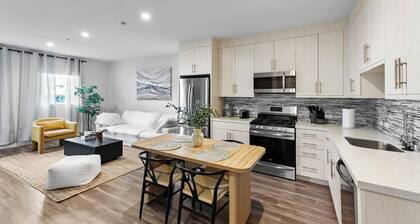 Luxury 1-Bedroom Centrally Located in West Hollywood/Melrose