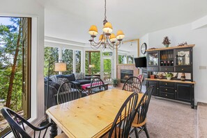 Comfort Apartment, Mountain View | In-room dining