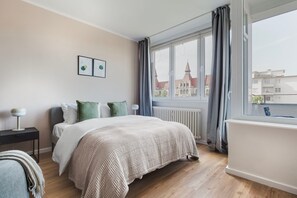 Bügeleisen/Bügelbrett, WLAN, Bettwäsche