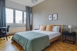1 bedroom, iron/ironing board, WiFi, bed sheets - Dreamy Mitte 1BR w/ Elevator, Balcony & Washer, by Blueground (Berlin)
