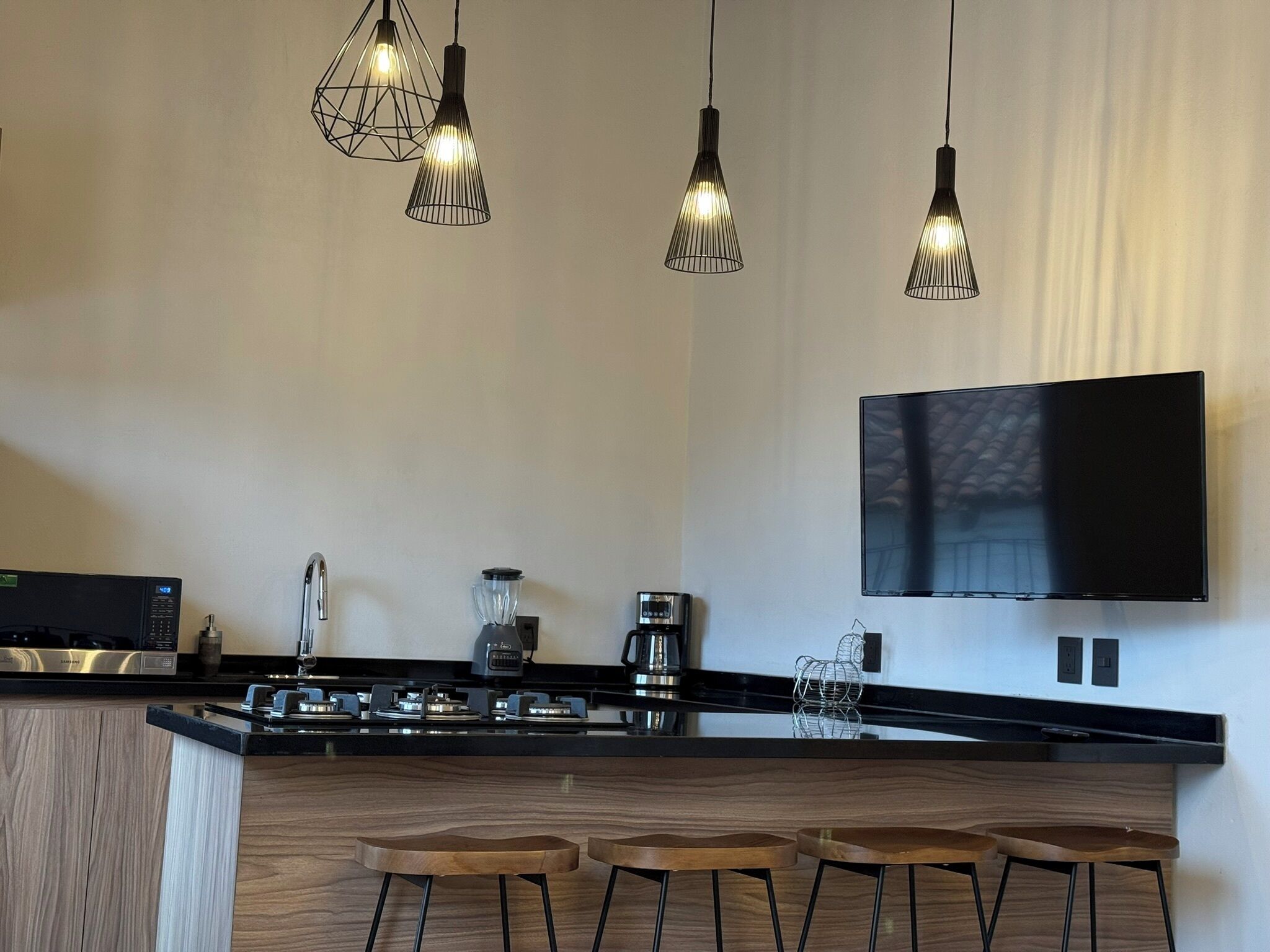 Suite Lune de Miel, vue ville | Cuisine privée