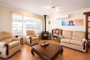 Comfort House, Multiple Beds, Non Smoking, Garden View | Living area | 65-inch flat-screen TV with digital channels, TV - Family Beach Escape (Quindalup)