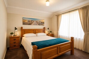 Comfort Σπίτι, Περισσότερα από 1 Κρεβάτια, Μη Καπνιστών, Θέα στον Κήπο | 4 υπνοδωμάτια, μοναδική διακόσμηση, μοναδική επίπλωση 