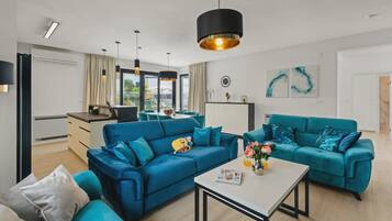 Villa | 4 bedrooms, soundproofing