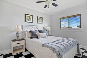 3 soveværelser, skrivebord, strygejern/strygebræt, gratis Wi-Fi