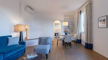 Smart TV, libri