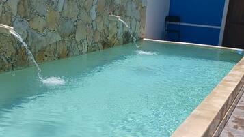 Piscina externa