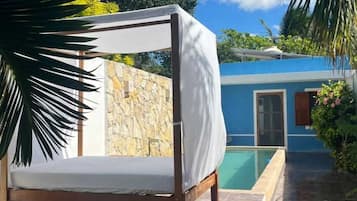 Piscina externa
