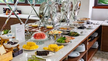 Petit déjeuner buffet compris tous les jours