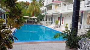 Outdoor pool - Aparthotel 5-minutes away from beach w/ AC, Wi-Fi, & pool view in RodneyBay (Rodney Bay)