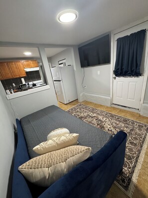 1 chambre, fer et planche à repasser, Wi-Fi, draps fournis