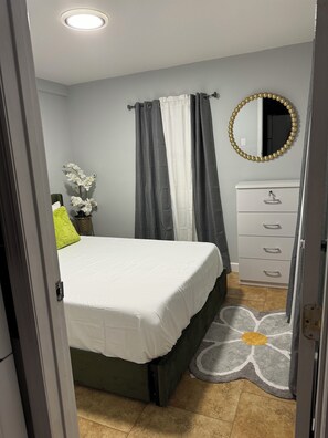 1 chambre, fer et planche à repasser, Wi-Fi, draps fournis