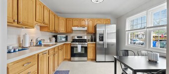 Charming 3-bedroom house in Glassboro with WiFi, AC