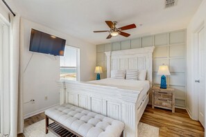 3 室のベッドルーム、アイロン / アイロン台、インターネット、ベッドシーツ