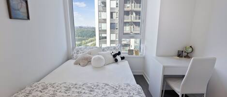 1 chambre, bureau, fer et planche à repasser, Wi-Fi gratuit