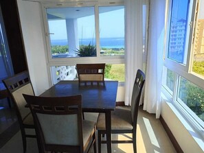 Smart TV 24 pulgadas con canales de televisión digitales