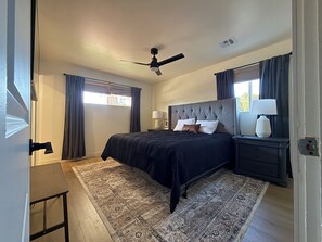 4 camere, ferro/asse da stiro, Wi-Fi gratuito, lenzuola