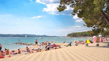 Vlak bij het strand