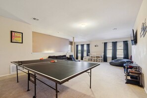Spielezimmer