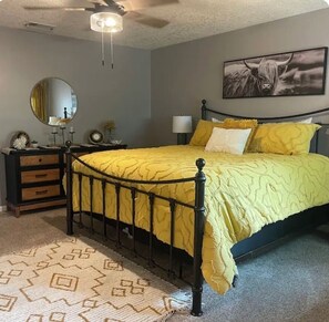 4 bedrooms, free WiFi, bed sheets