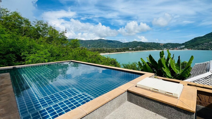 Moonlight Panorama Ocean Villas by RESAVA