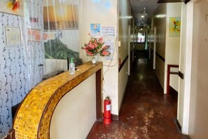 Lobby - RedDoorz @ Sukitel Budget Hotel Nasugbu (Batangas City)