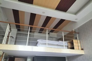 Room - Xiaisi Lexiang Service Apartment (Dalian Xinghai Square) (Dalian)