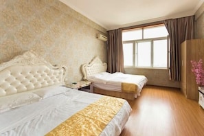 Room - Xiaisi Lexiang Service Apartment (Dalian Xinghai Square) (Dalian)