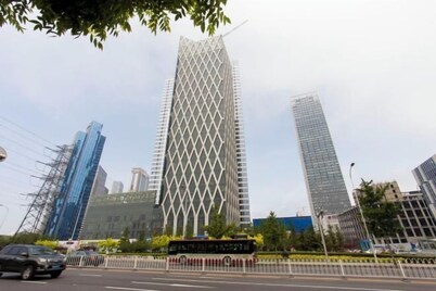 Xiaisi Lexiang Service Apartment (Dalian Xinghai Square)