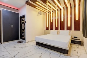 Deluxe Room, City View | Free WiFi