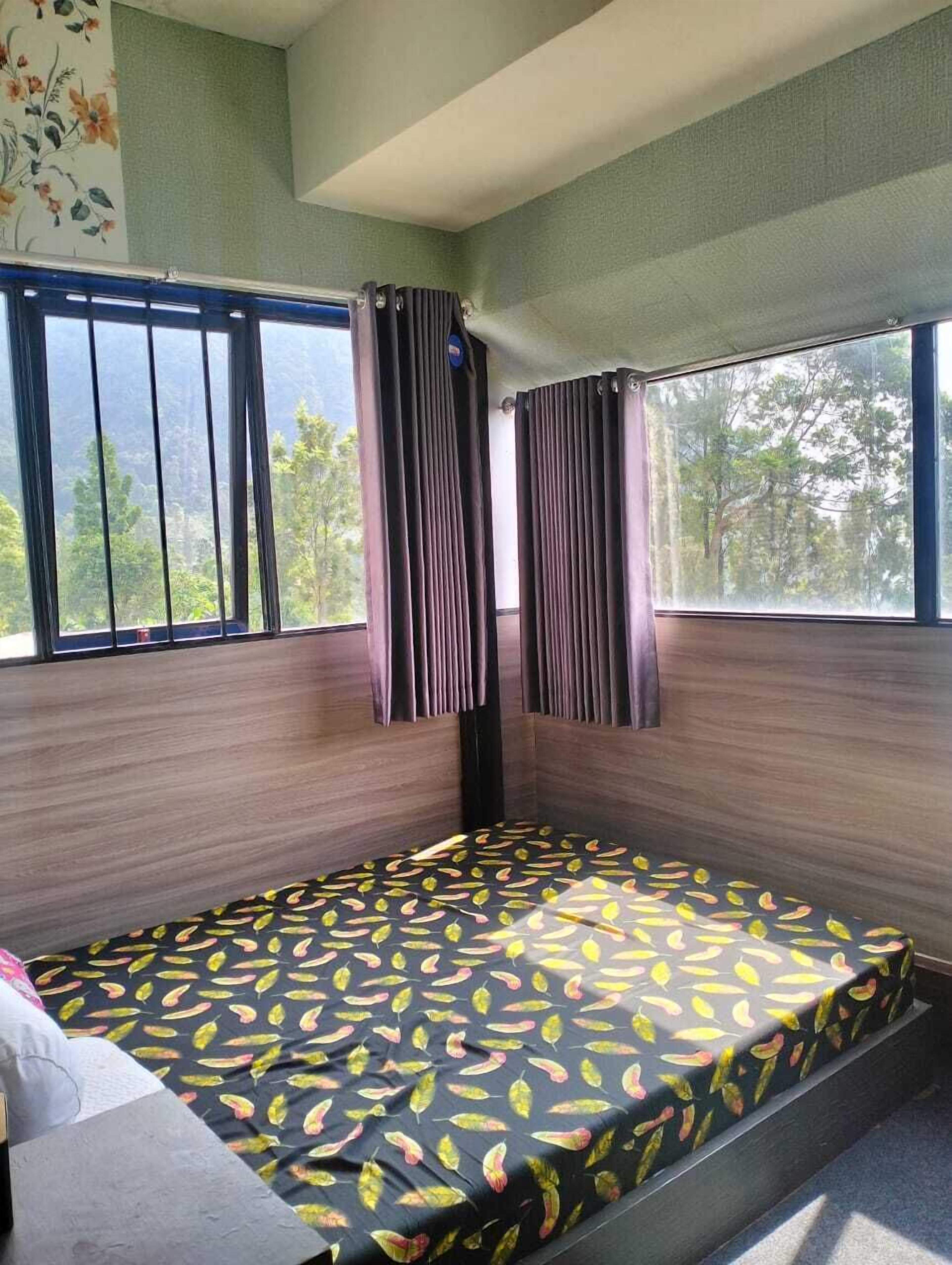 Standard Double Room | Free WiFi