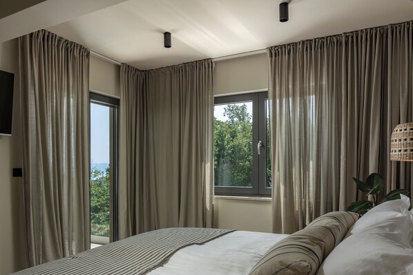 4 bedrooms, iron/ironing board, free WiFi, bed sheets - Casa Calme With Spa And Gym (Opatija)