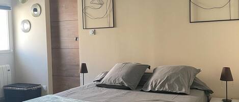 1 bedroom, iron/ironing board, free WiFi, bed sheets