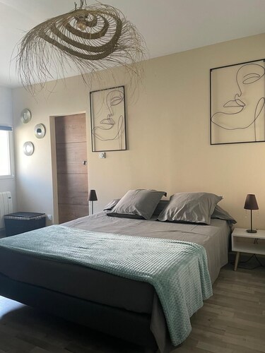 Logement 40m2 aux Pieds des Vignes de Cornas Attenant à la Maison Principale