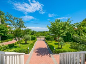 Villa (Six Bedroom Villa with Private Pool) | Exteriör