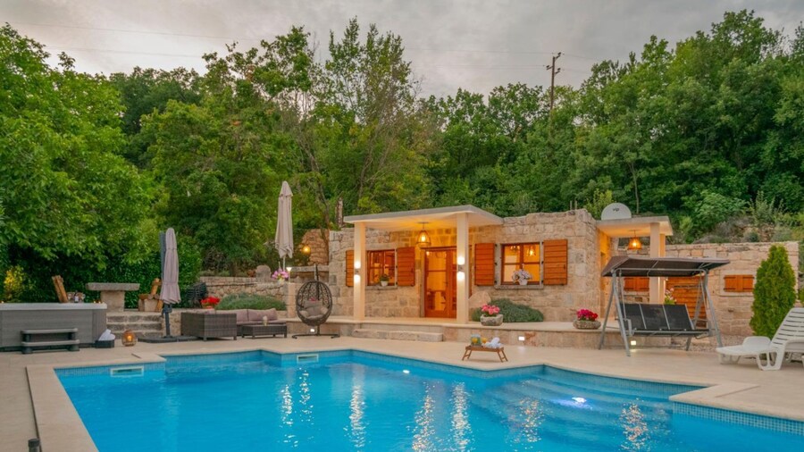 Villa Mia 2