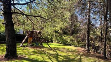 Cabaña familiar, vista a la montaña | Terraza o patio