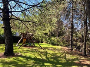 Family Cabin, Mountain View | Terrace/patio