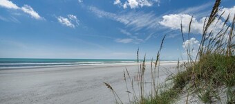 Retro Beachfront Bliss