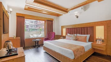 Deluxe Double Room | Free WiFi