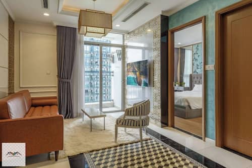 Design Apartment, 2 Bedrooms, Balcony, Pool View | Living area