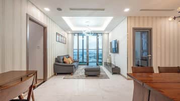 Panoramic Apartment, 1 Bedroom, Balcony, City View