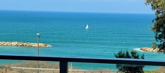 Prince Palace Netanya Central Beach
